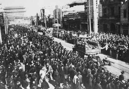 1949年毛主席請張治中來中南海,毛主席:給彭總做助手,委屈了吧 1949年毛主席請張治中來中南海,毛主席:給彭總做助手,委屈了吧