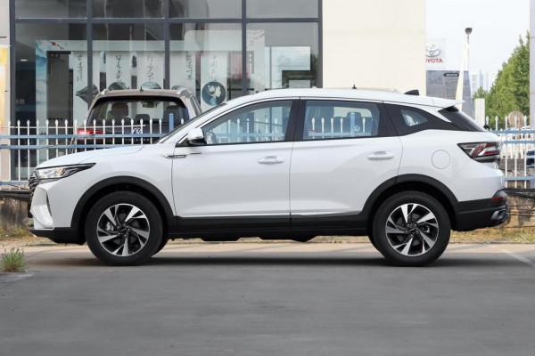 適合年輕人 解讀東風風神AX7馬赫版 動力平順 配置夠用