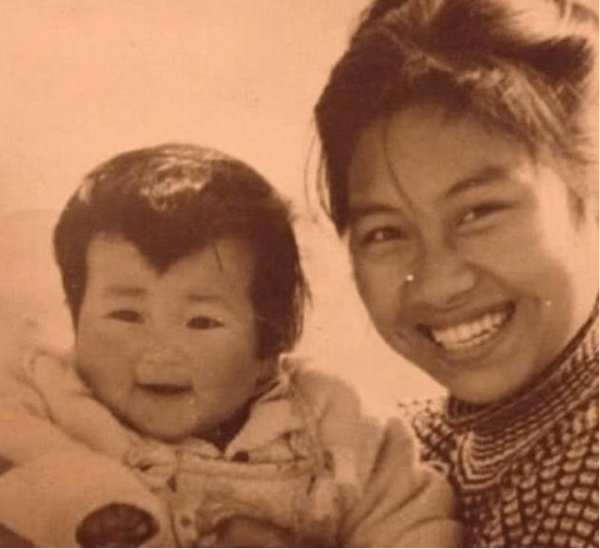 裝窮,插足別人感情,賣慘,是娛樂圈讓吉克雋逸變矯情了嗎? 裝窮,插足別人感情,賣慘,是娛樂圈讓吉克雋逸變矯情了嗎?