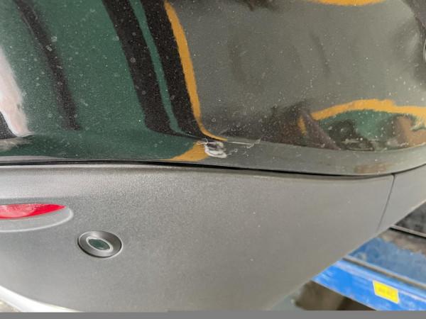 這次翻車了!賓士GLS450動感改豪華版包圍,完爆副廠件 這次翻車了!賓士GLS450動感改豪華版包圍,完爆副廠件