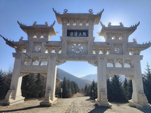 理想總是被現實打敗