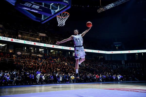 如何提高彈跳能力，早日完成扣籃夢？