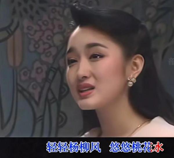 50歲女星28歲面容，遠離男人是女人保持青春、身材還有錢的秘訣？