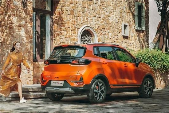 全新CS15 外觀更好看 配置更豐富！