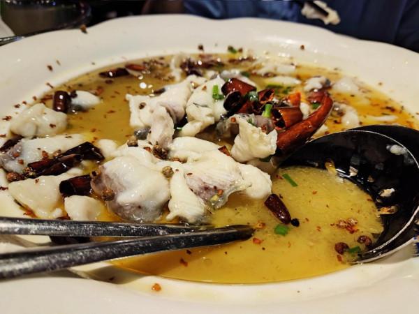 太難了酸菜魚 太難了酸菜魚