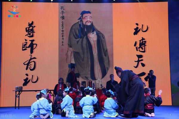 為什麼孩子越小越容易受教育