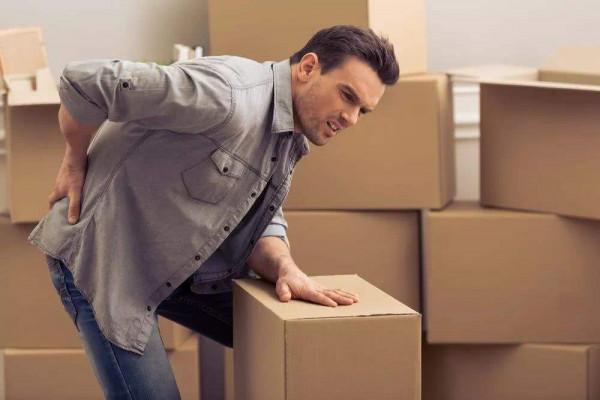 有氧瑜伽 | 五個簡單易學的瑜伽動作舒緩你的腰部疼痛