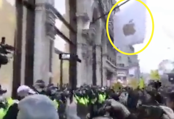 抗議比爾蓋茨的人把蘋果門店砸了!庫克人在家中坐,鍋從天上來 抗議比爾蓋茨的人把蘋果門店砸了!庫克人在家中坐,鍋從天上來