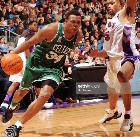 「球鞋考古35」耐克的盔甲：Nike Air Signature Player