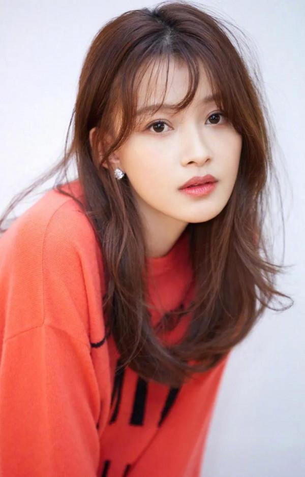 最新寫真集第三期：孫怡