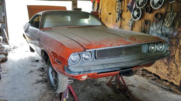 美國北卡羅來納州郊區廢棄棚子裡發現1970年第一代道奇挑戰者