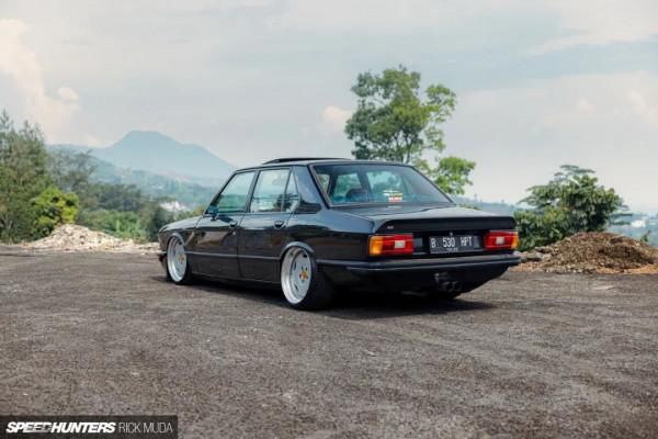 這部為駕駛打造的經典之作有些特殊