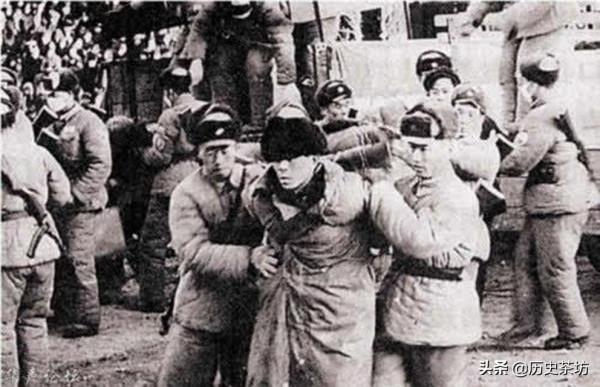 特務潛伏山村9年,分田娶妻成為勞動模範,騎腳踏車不慎露出馬腳 特務潛伏山村9年,分田娶妻成為勞動模範,騎腳踏車不慎露出馬腳