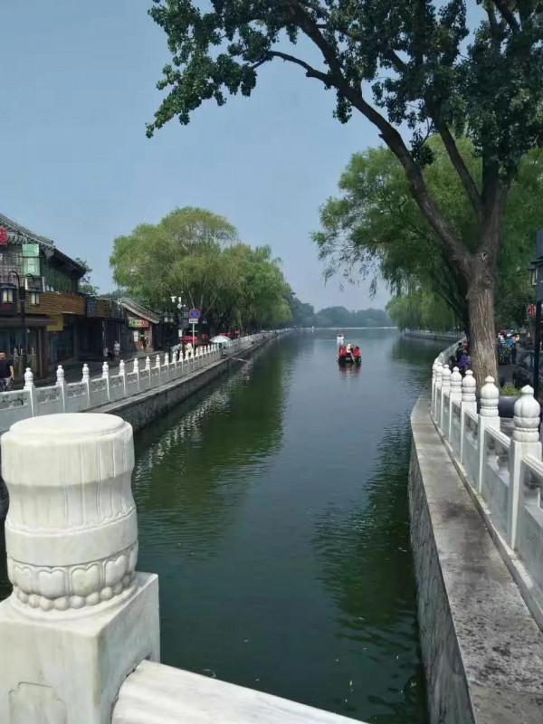 17北京遊之大成殿內仰聖，科技館裡尋真