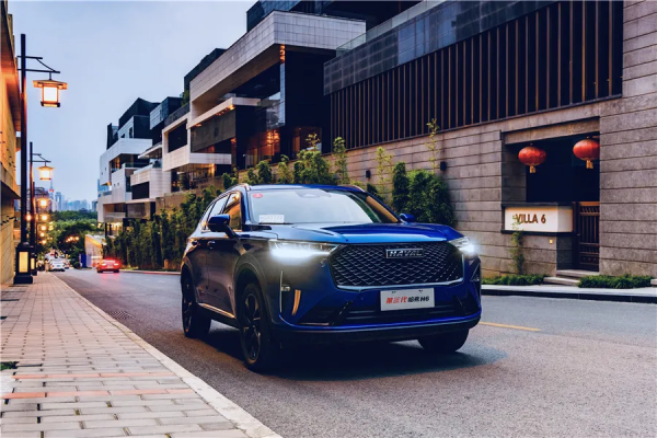 長城高階“Z品牌”下月釋出；比亞迪漢DM-i路試諜照曝光...