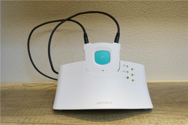 看電視不用調大聲，ARTISTE雅天E1老人無線耳機評測