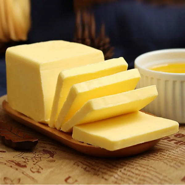 黃油、淡奶油、鮮奶油,還會用混的,看這篇鑑別技巧,不再懵圈 黃油、淡奶油、鮮奶油,還會用混的,看這篇鑑別技巧,不再懵圈