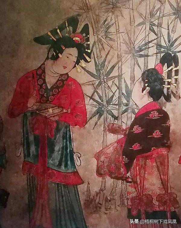 盜墓者在深山老林發現貴族大墓，墓主僅14歲，壁上一行字暴露身份