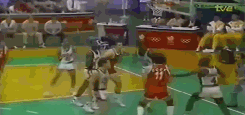 帶著殘疾人停車牌打球！掀翻美國夢之隊一條腿就能跟奧尼爾五五開