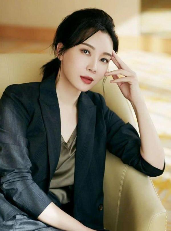 不傍富豪、不濫情，這7位女演員堪稱“清流”，打了多少明星的臉