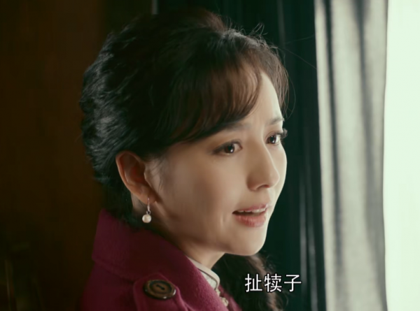 這劇情逗我玩嗎？全員虎了吧唧，30分鐘就棄劇，佟麗婭新劇你贏了