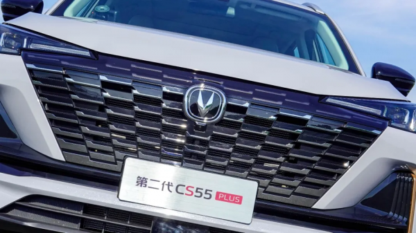 這臺10萬級精品SUV號稱“合資終結者”,如今更具旗艦氣場 這臺10萬級精品SUV號稱“合資終結者”,如今更具旗艦氣場