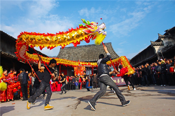 我國最窄的縣城，只有一條主幹道，卻在全國最早通“地鐵”