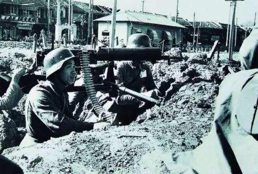 國軍海軍總司令桂永清:“一流人才犧牲在南京了,我是二流人才” 國軍海軍總司令桂永清:“一流人才犧牲在南京了,我是二流人才”