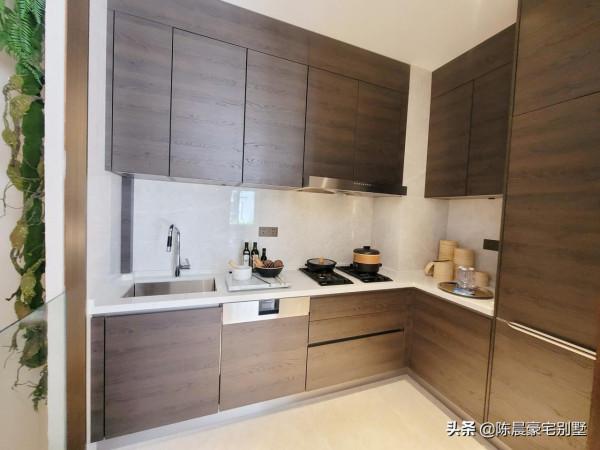 魯能格拉斯小鎮墅區 質拙抱樸，清靈自在讓生活，重回中國院居