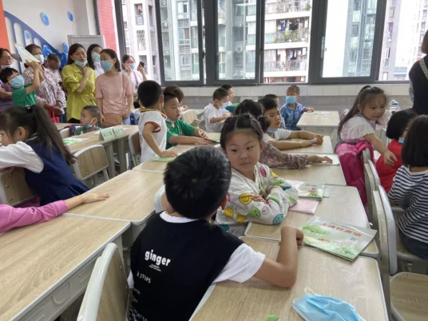 重慶大學城第一小學校小豆包成長記 重慶大學城第一小學校小豆包成長記