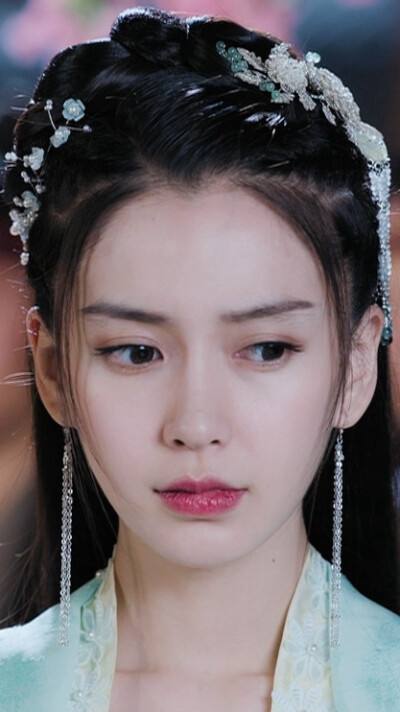 “換頭改命”的6位明星，有的主動承認削骨，有的作品全被下架