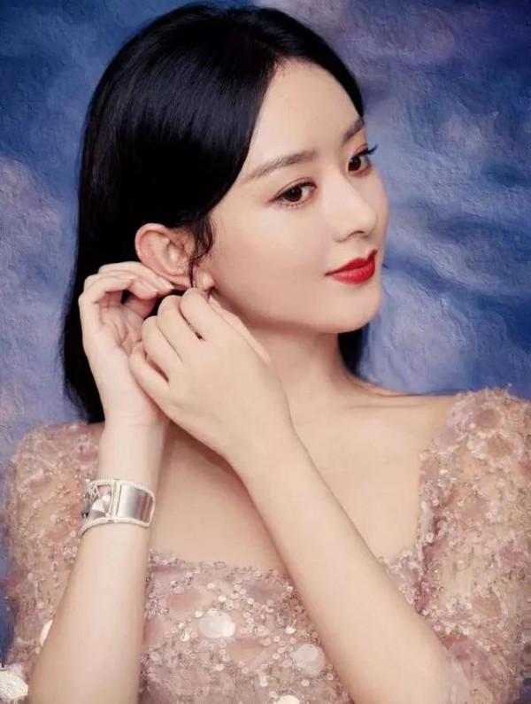 人間四月天！&mdash;&mdash;趙麗穎寫真集