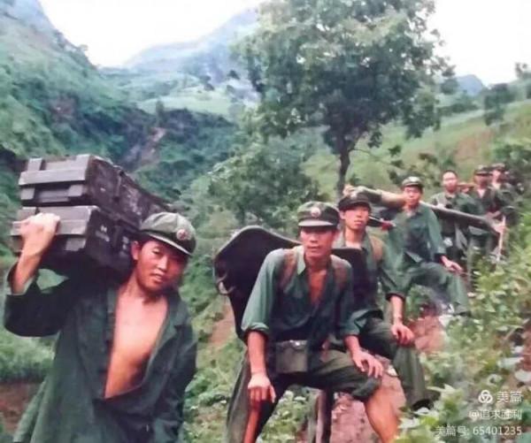 回顧八五式軍服