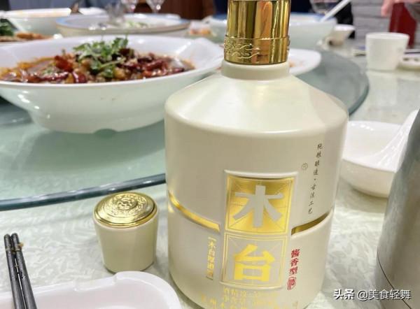 過年送老丈人什麼酒?這6款酒價效比高,好喝不上頭,你都喝過嗎 過年送老丈人什麼酒?這6款酒價效比高,好喝不上頭,你都喝過嗎