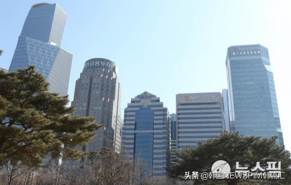 韓國智庫:消費萎縮出口趨緩 本土經濟下行風險擴大 韓國智庫:消費萎縮出口趨緩 本土經濟下行風險擴大