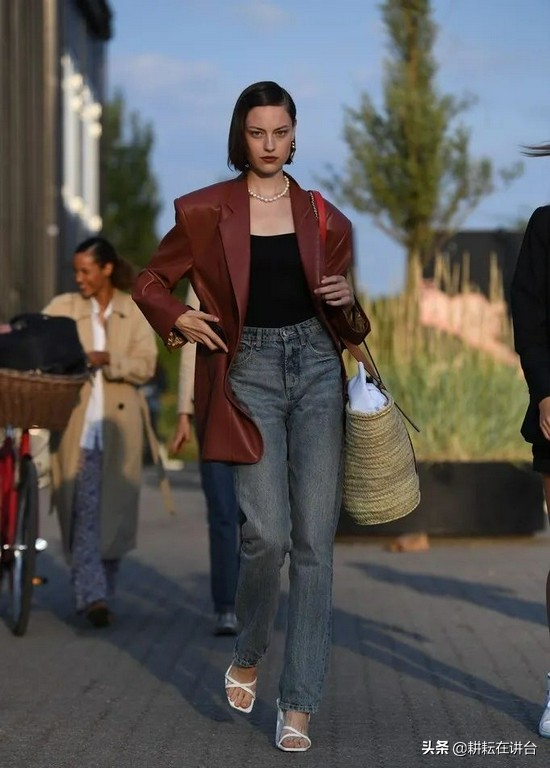 香滿整個世界——花開杏壇之自力更生 香滿整個世界——花開杏壇之自力更生