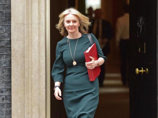 白宮呼籲在烏美國人趕快逃，英外相跑到俄羅斯挑釁？拉夫羅夫怒斥