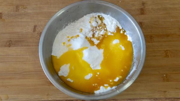 月餅最簡單的做法，不用烤箱，不用糖漿，軟軟糯糯，放3天也好吃