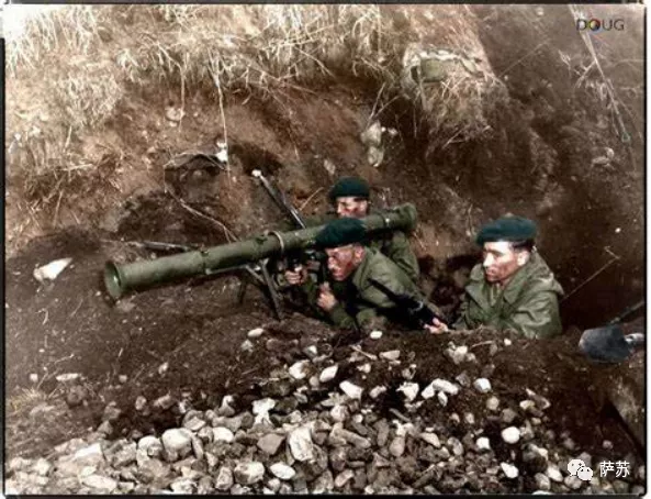 長津湖老兵回憶楊根思的犧牲：誘敵深入，炸出40平方米的大坑