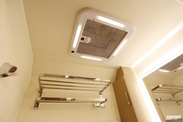 比雙拓展房車空間還要大！圖解慶鈴原廠五十鈴M600大羚羊房車