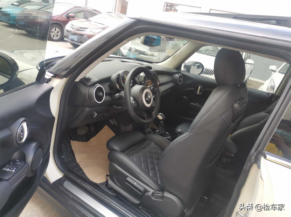 精品小車越來越少,15萬買輛16年上牌的女士一手MINI值嗎? 精品小車越來越少,15萬買輛16年上牌的女士一手MINI值嗎?