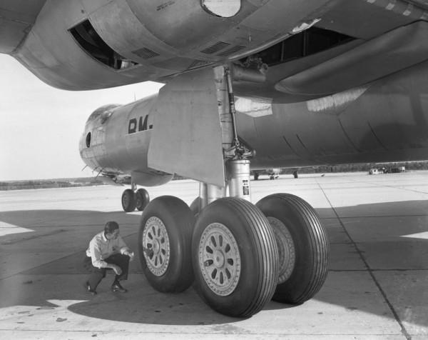 聊聊B-36:“和平使者”帶著核彈,遠遠的飛了過來 聊聊B-36:“和平使者”帶著核彈,遠遠的飛了過來