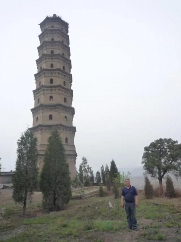 神秘的山西古堡一一張壁