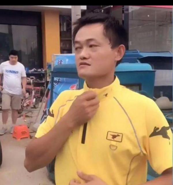 飲食+遊戲+社交+廣告,網際網路新戰場,美團衝擊網際網路老大 飲食+遊戲+社交+廣告,網際網路新戰場,美團衝擊網際網路老大