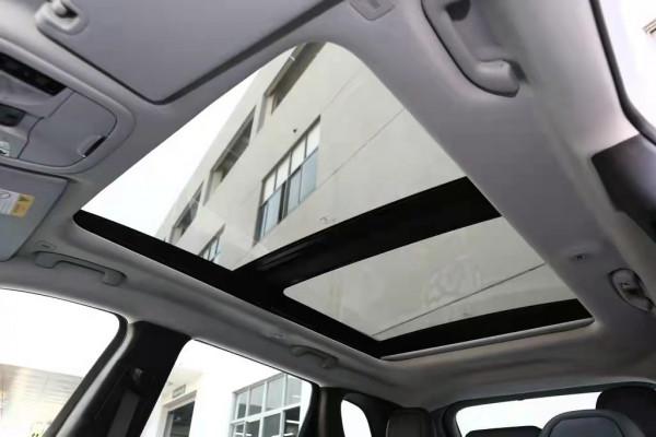 自由光:外觀運動,搭載2.0T+256馬力,配前後獨懸,售23.98萬 自由光:外觀運動,搭載2.0T+256馬力,配前後獨懸,售23.98萬