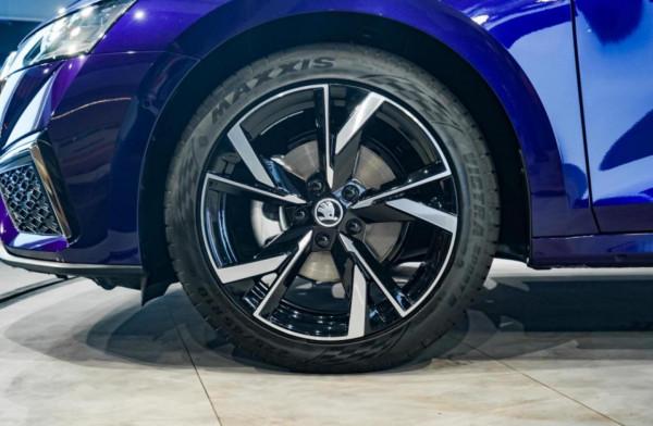 十萬塊買家用緊湊級家用轎車 第七代伊蘭特與明銳PRO怎麼選? 十萬塊買家用緊湊級家用轎車 第七代伊蘭特與明銳PRO怎麼選?