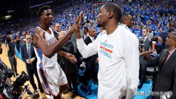 選秀排名力壓庫裡，5年生涯有4年沒球打，流入臺灣成為第一中鋒