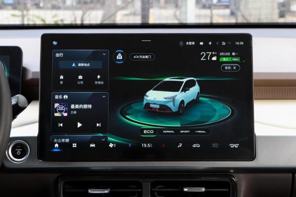 定位SUV，但酷似MPV，空間還超大，10.46萬起售，AION Y如何？