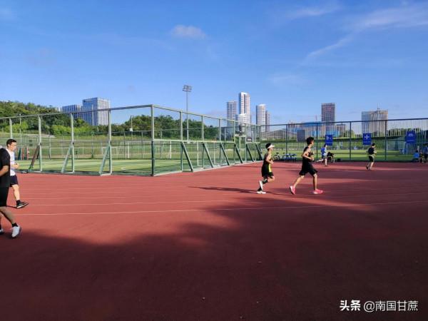 跑步,是一件非常寂寞無聊的事情 跑步,是一件非常寂寞無聊的事情