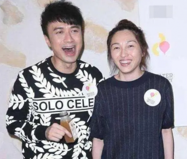 以“保姆”身份照顧古巨基22年,52歲高齡生娃,陳韻晴到底圖啥? 以“保姆”身份照顧古巨基22年,52歲高齡生娃,陳韻晴到底圖啥?